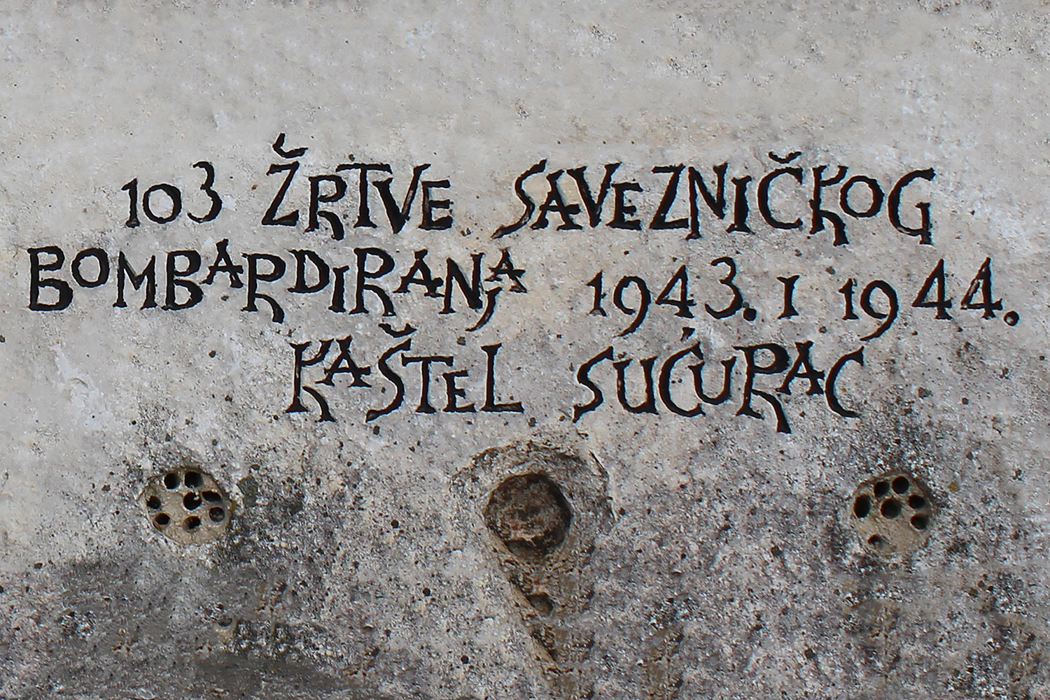 103 zrtve saveznickog bombardiranja 1943 i 1944 kastel sucurac