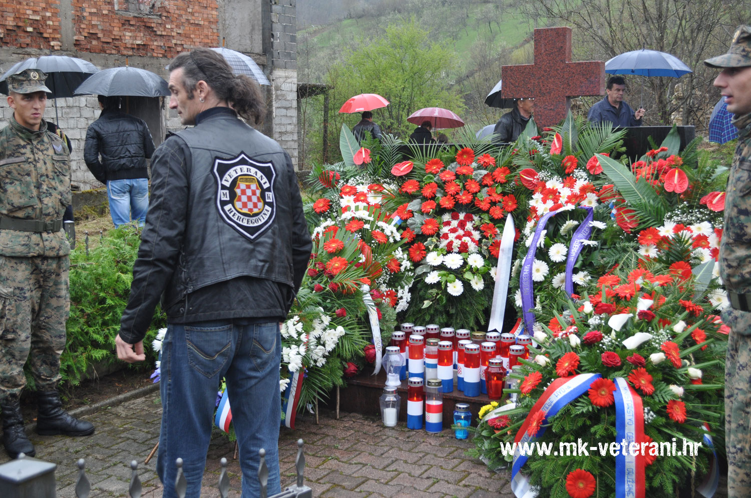 2012 04 16 sjecanje na preminule iz sela trusine