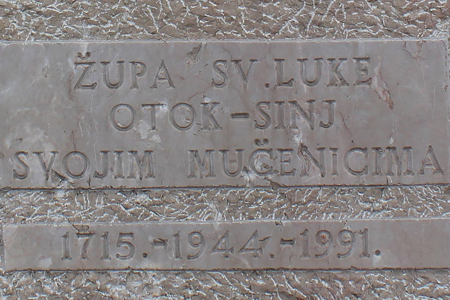 zupa sv luke otok sinj svojim mucenicima 1715 1944 1991